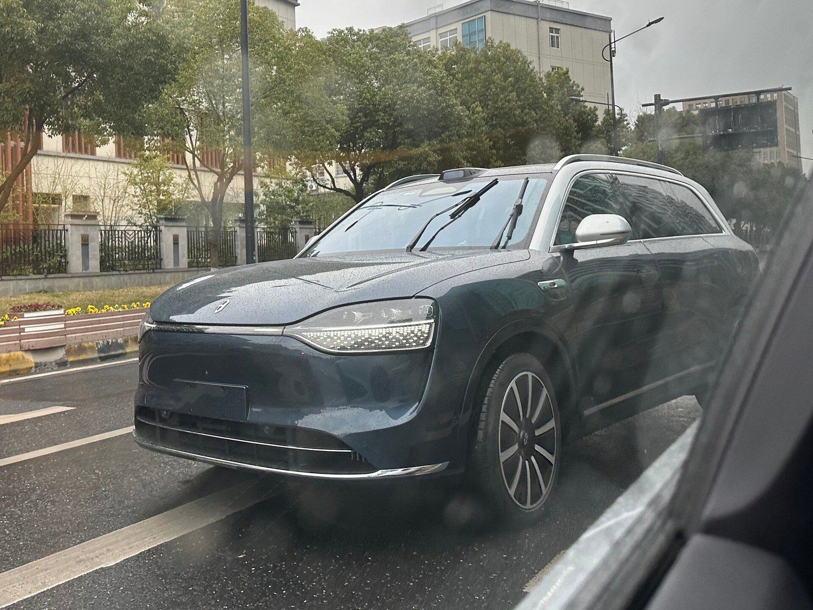 AITO M9 flagship luxury SUV, the model that will lead the brand's 2027 European launch as the AITO 9