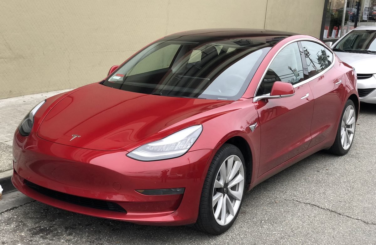 Tesla Phone Key Not Working? How to fix it